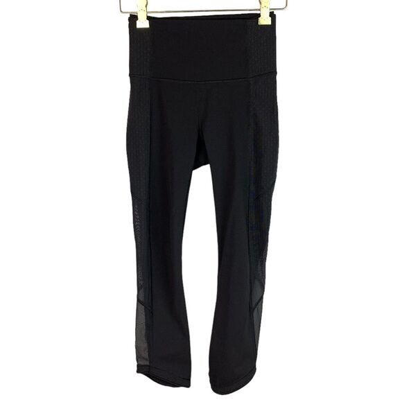 Lululemon women’s black body con crop legging size 2 - Picture 1 of 8